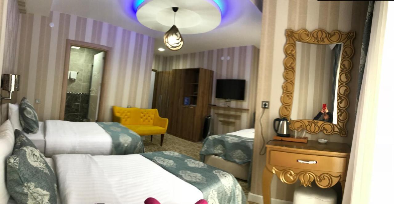 Crystall Hotel Van Esterno foto